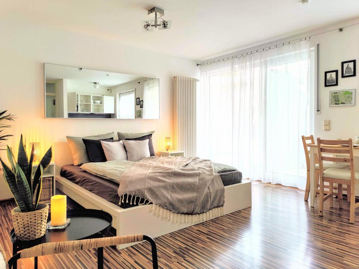 Gemuetliche Ferienwohnung In Ruhiger Lage เดรสเดน ภายนอก รูปภาพ